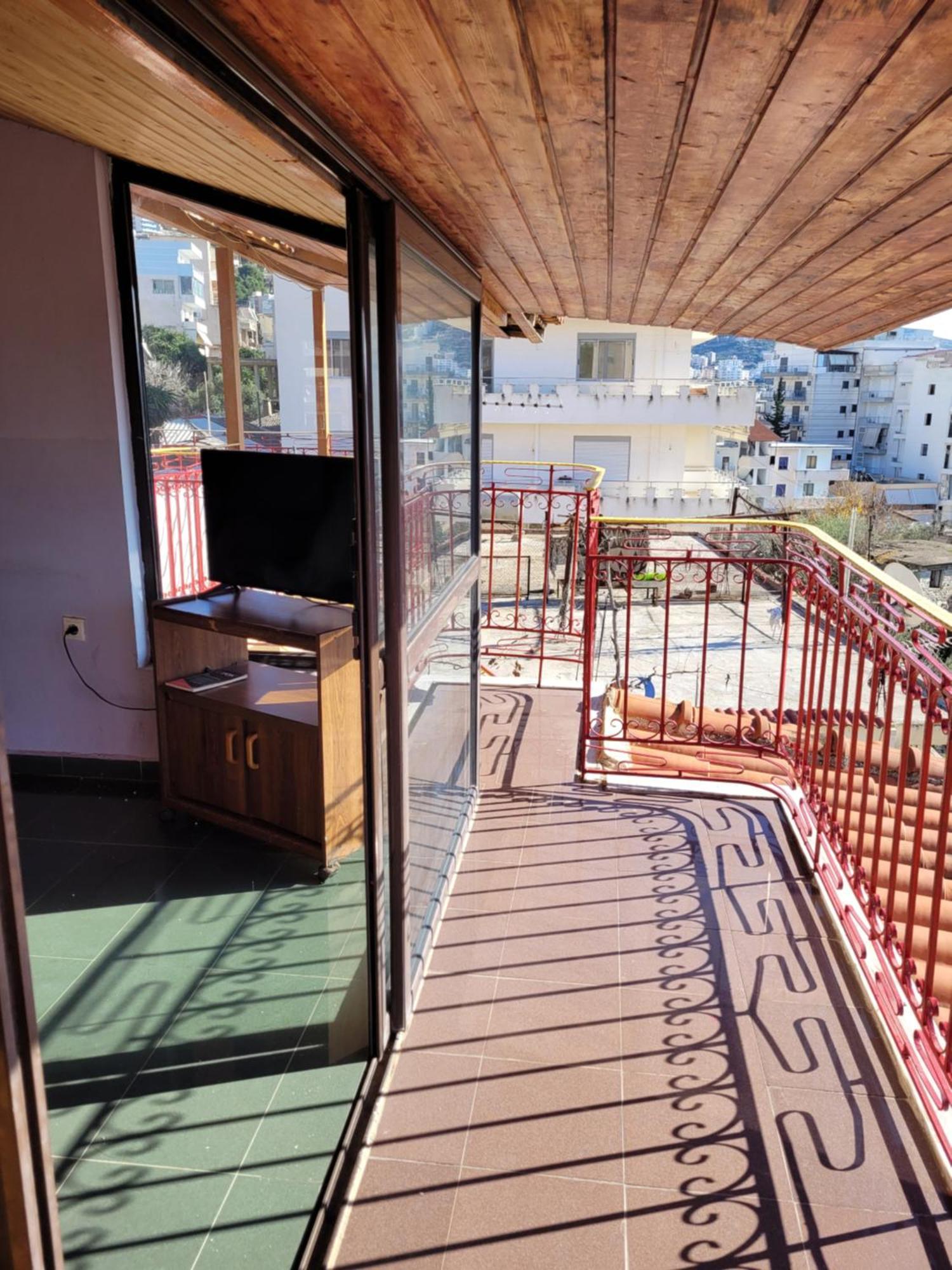 Apartamente plazhi Sarandë Esterno foto