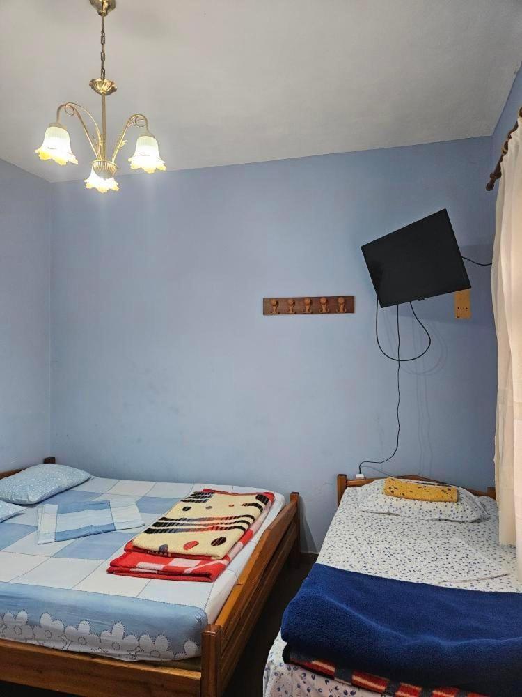 Apartamente plazhi Sarandë Esterno foto