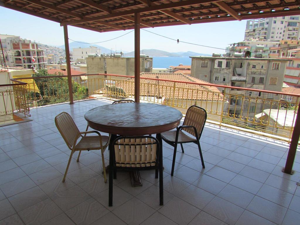 Apartamente plazhi Sarandë Esterno foto